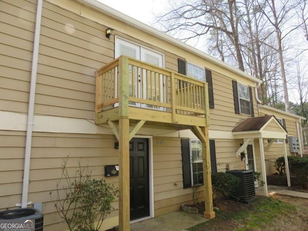 1336 Surrey Lane SW, Marietta, GA 30008