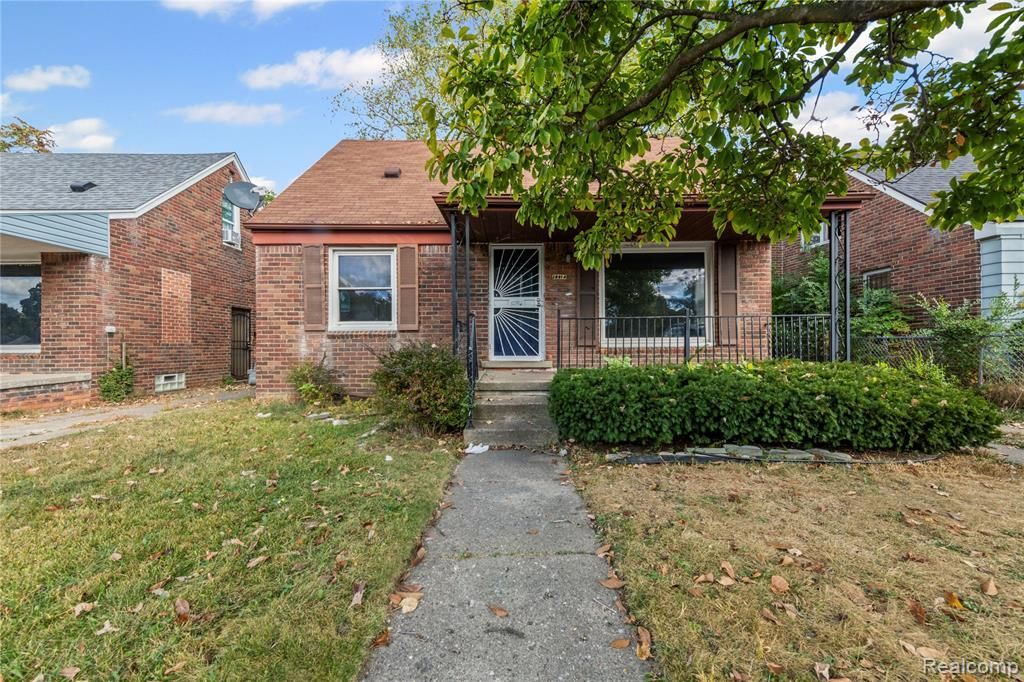 20014 Southfield Road, Detroit, MI 48235 Main Photo