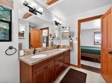 14165 Copenhagen Drive, Truckee, CA 96161 Photo