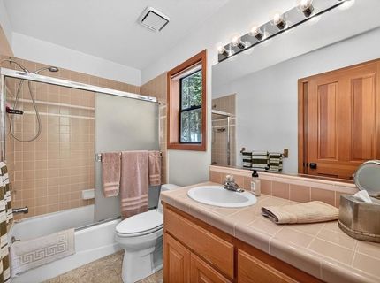 14165 Copenhagen Drive, Truckee, CA 96161 Photo