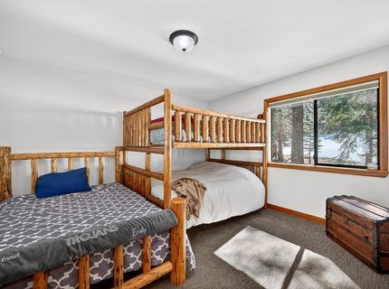 14165 Copenhagen Drive, Truckee, CA 96161 Photo