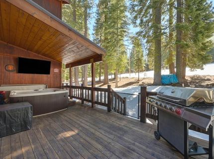 14165 Copenhagen Drive, Truckee, CA 96161 Photo