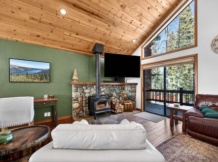 14165 Copenhagen Drive, Truckee, CA 96161 Photo
