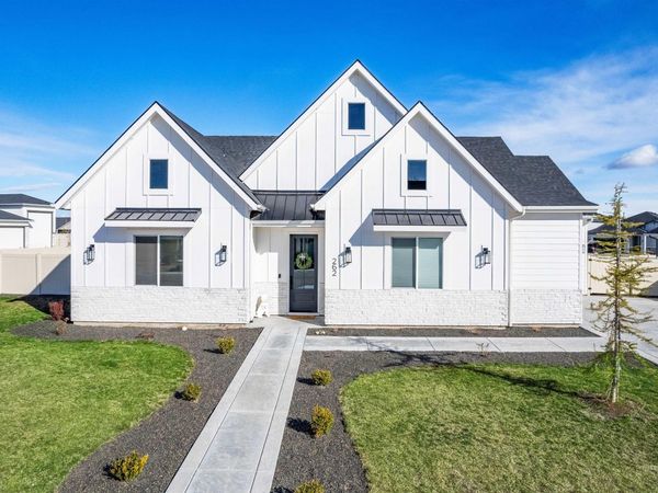 262 W Moray St, Middleton, ID 83644