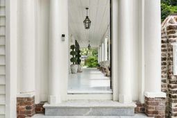 125 Tradd Street photo 4