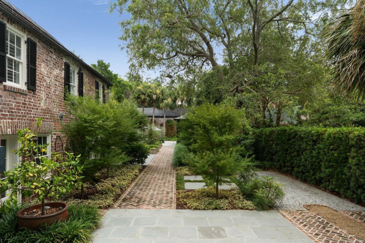125 Tradd Street Photo 83