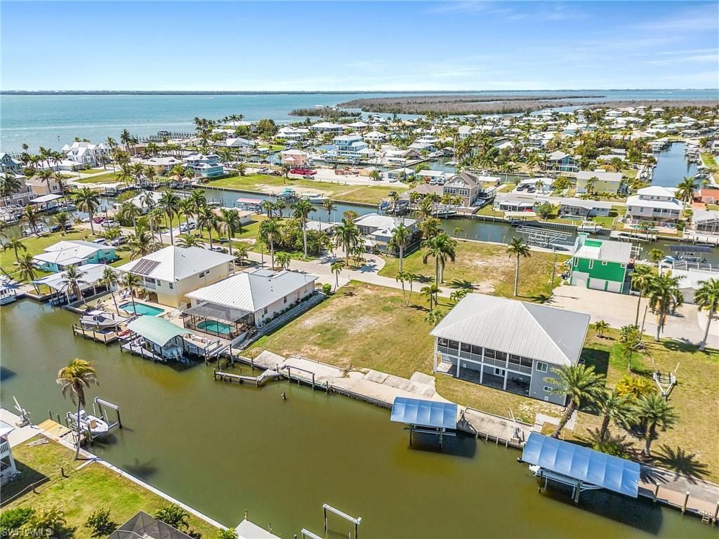 2224 Date St , Saint James City, FL 33956 Photo