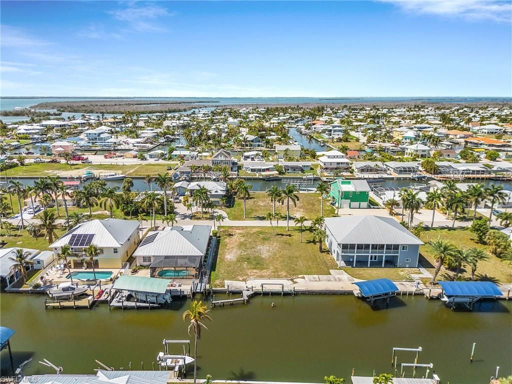 2224 Date St , Saint James City, FL 33956 Photo