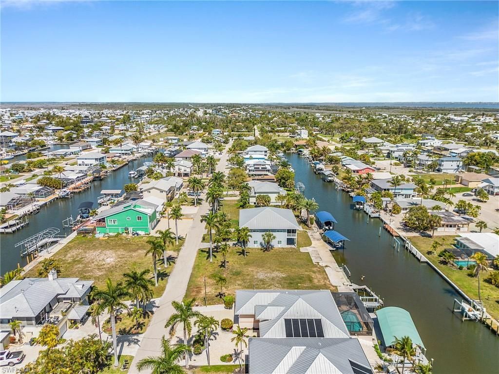 2224 Date St , Saint James City, FL 33956 Photo