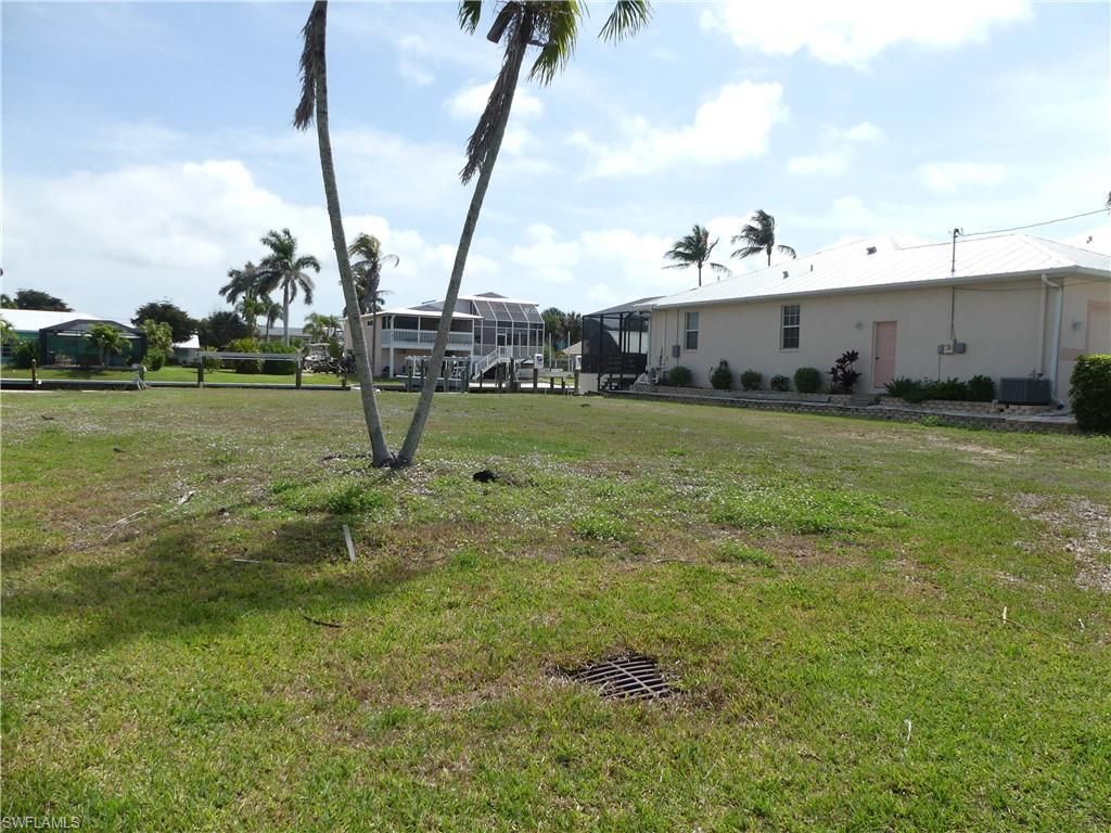 2224 Date St , Saint James City, FL 33956 Photo