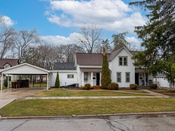 1026 Fancher Avenue S, Mt Pleasant, MI 48858