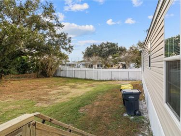 419 N CHESTNUT ROAD , LAKELAND, FL 33815