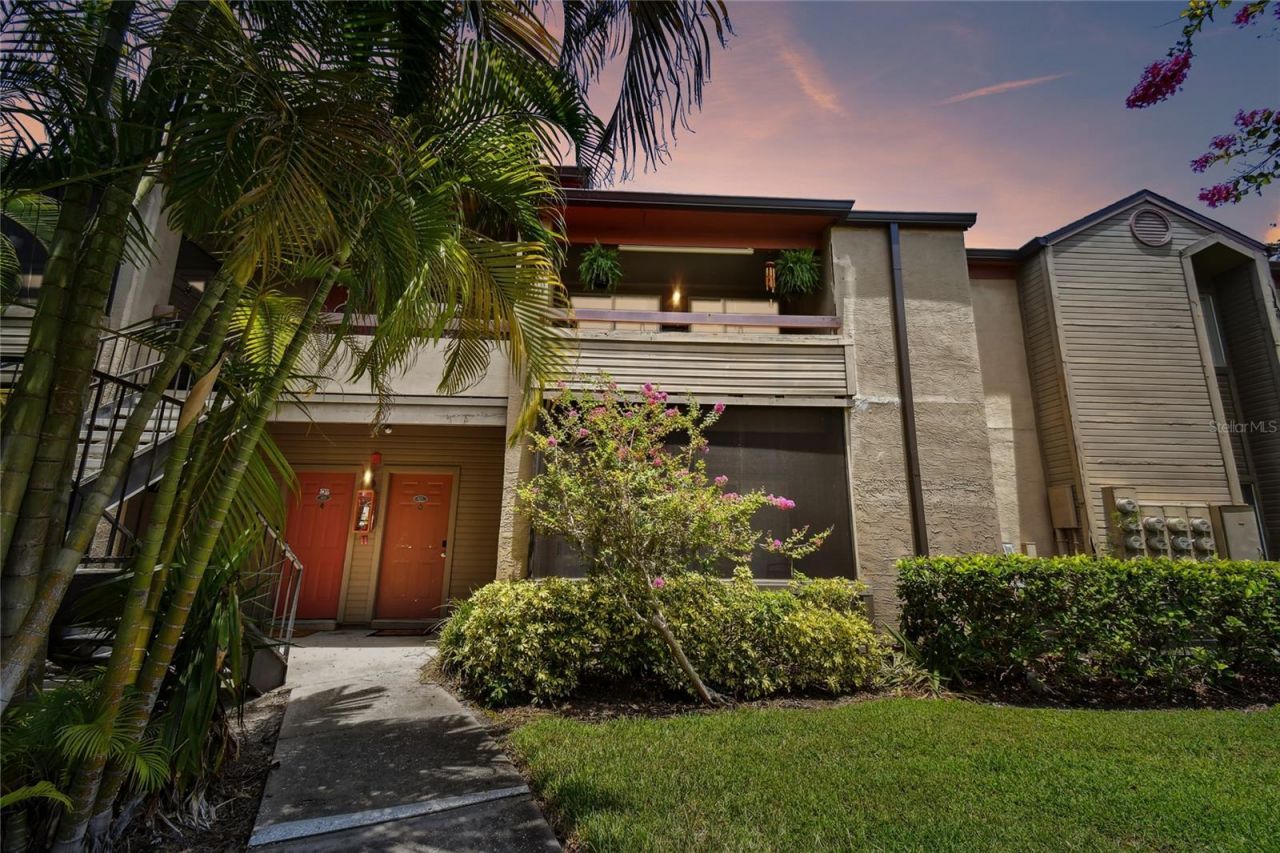 10263 Gandy Boulevard N, Unit 616, Saint Petersburg, FL 33702 Main Photo