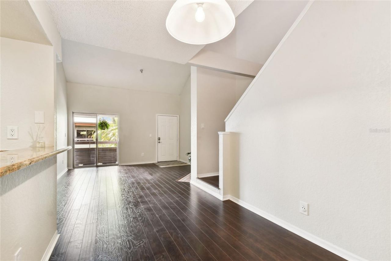 10263 Gandy Boulevard N, Unit 616, Saint Petersburg, FL 33702 Photo