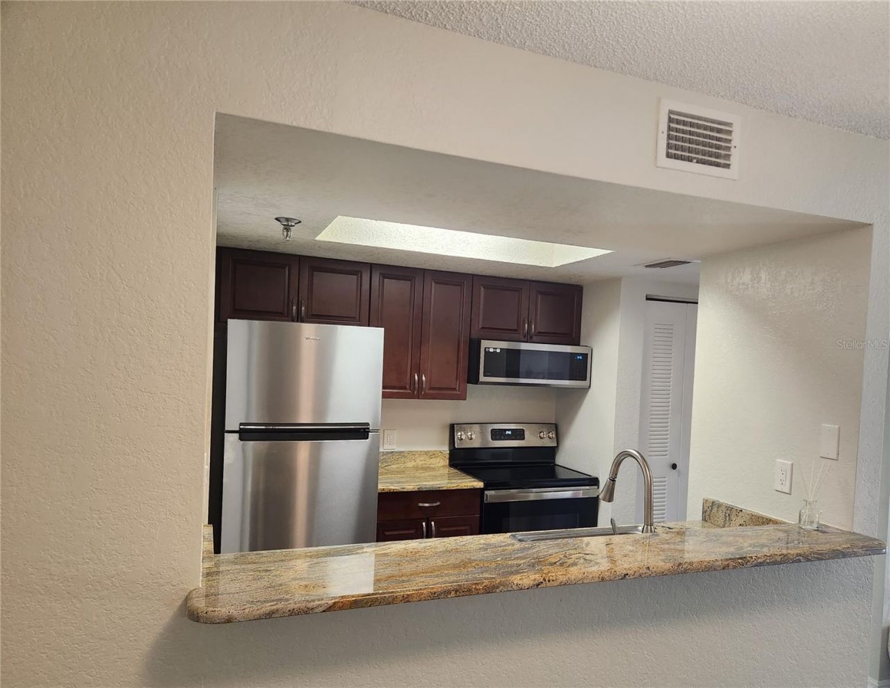 10263 Gandy Boulevard N, Unit 616, Saint Petersburg, FL 33702 Photo