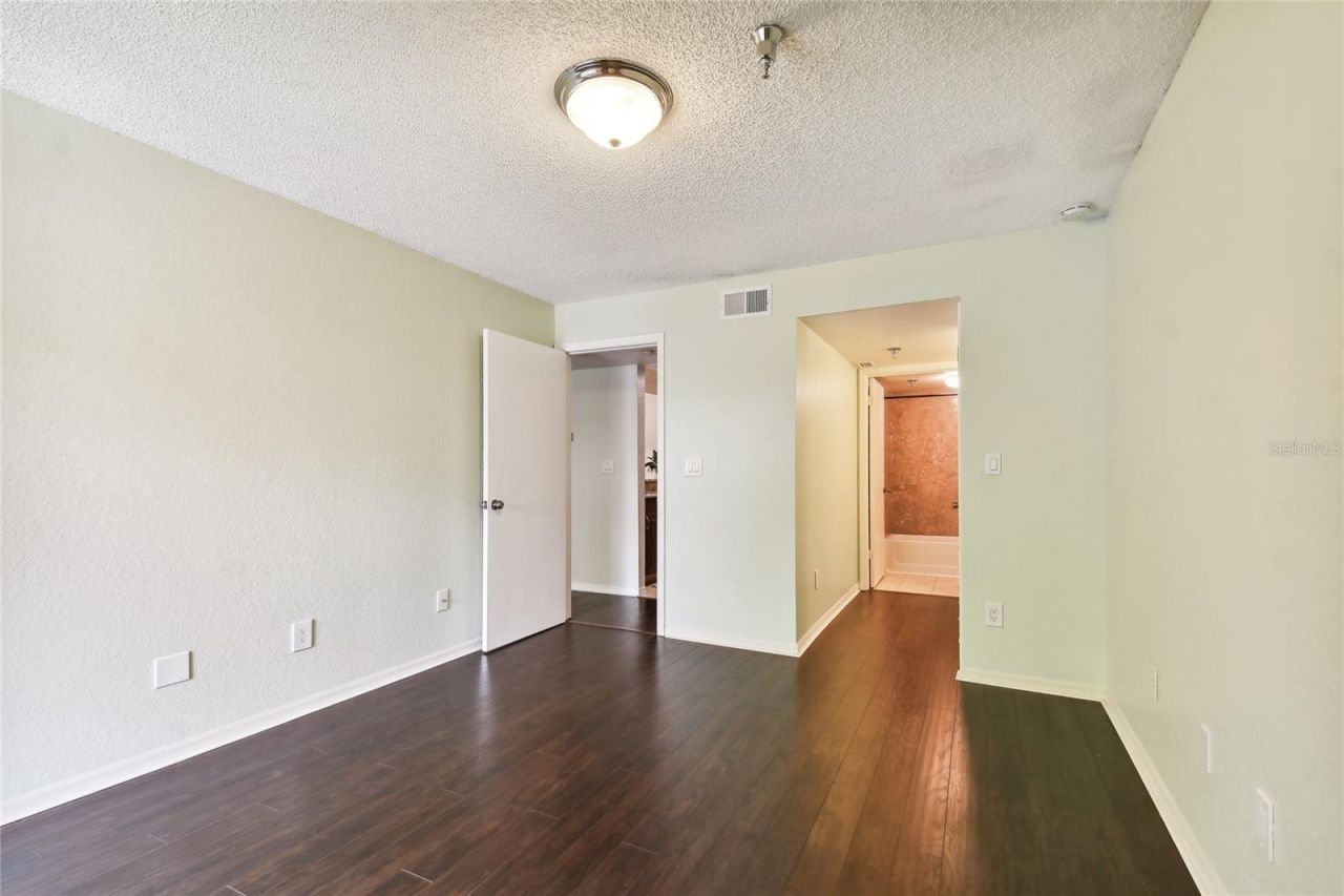 10263 Gandy Boulevard N, Unit 616, Saint Petersburg, FL 33702 Photo