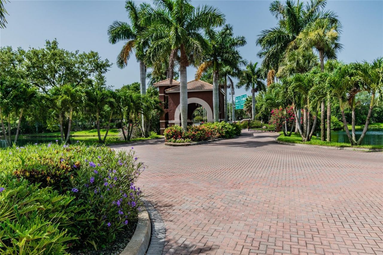 10263 Gandy Boulevard N, Unit 616, Saint Petersburg, FL 33702 Photo