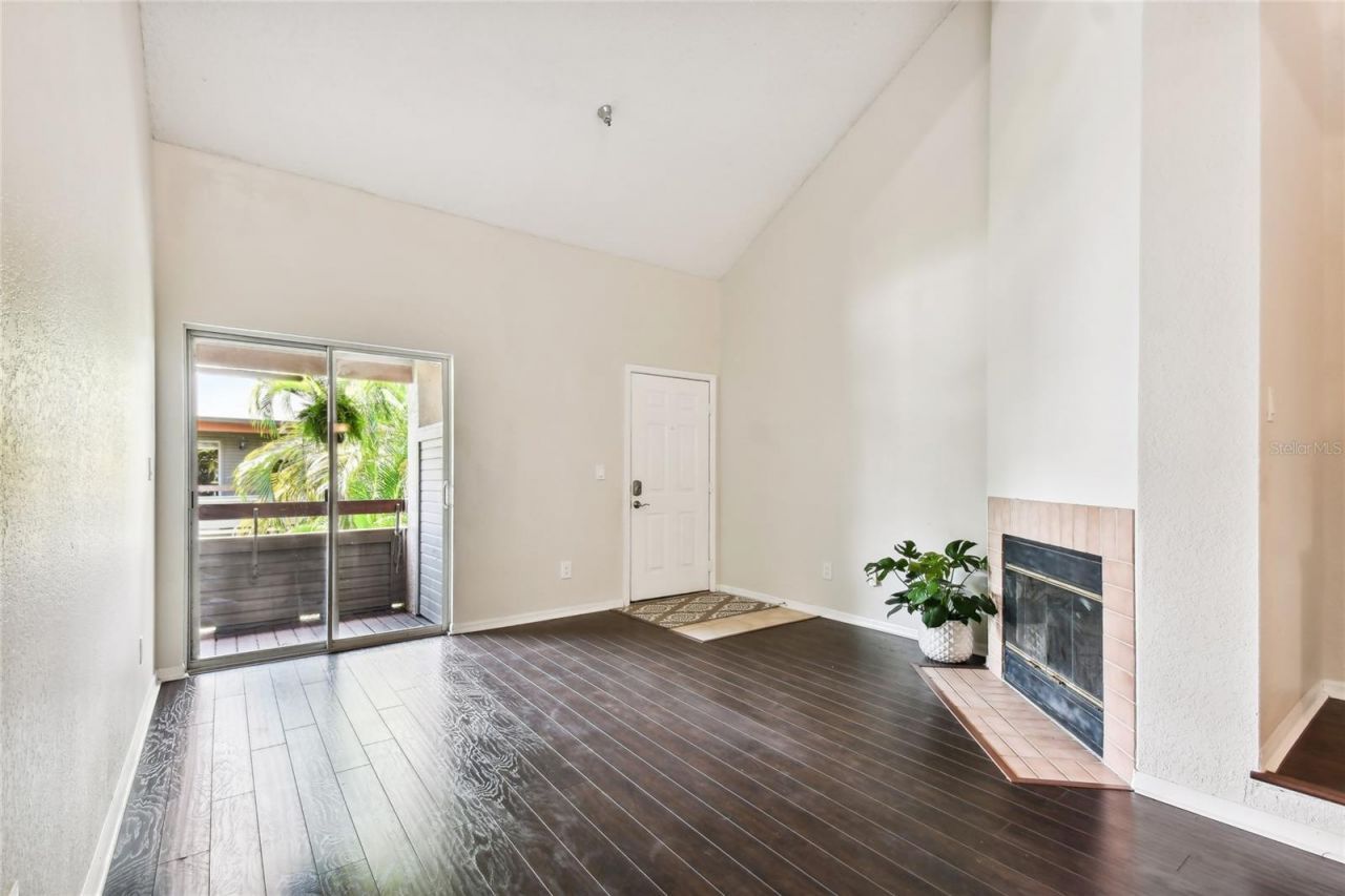 10263 Gandy Boulevard N, Unit 616, Saint Petersburg, FL 33702 Photo