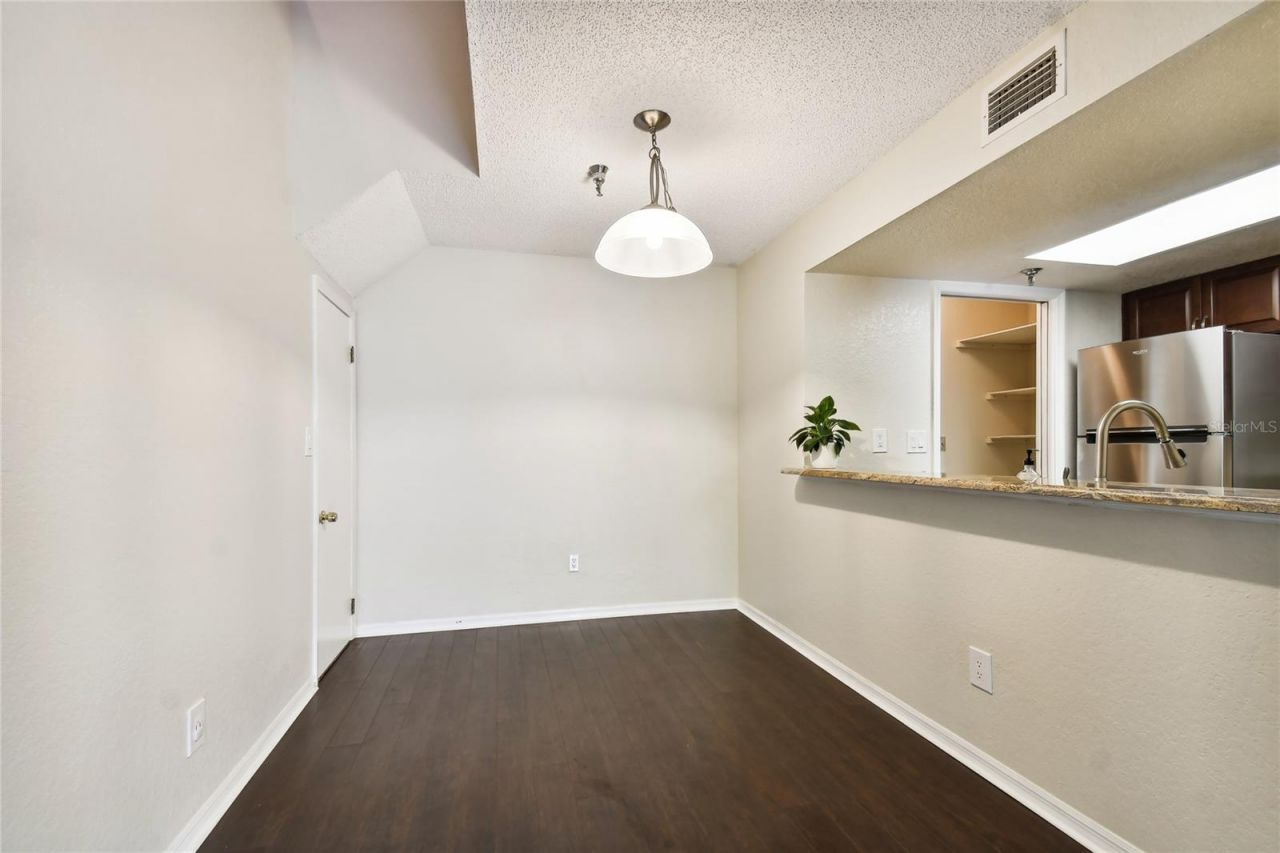 10263 Gandy Boulevard N, Unit 616, Saint Petersburg, FL 33702 Photo