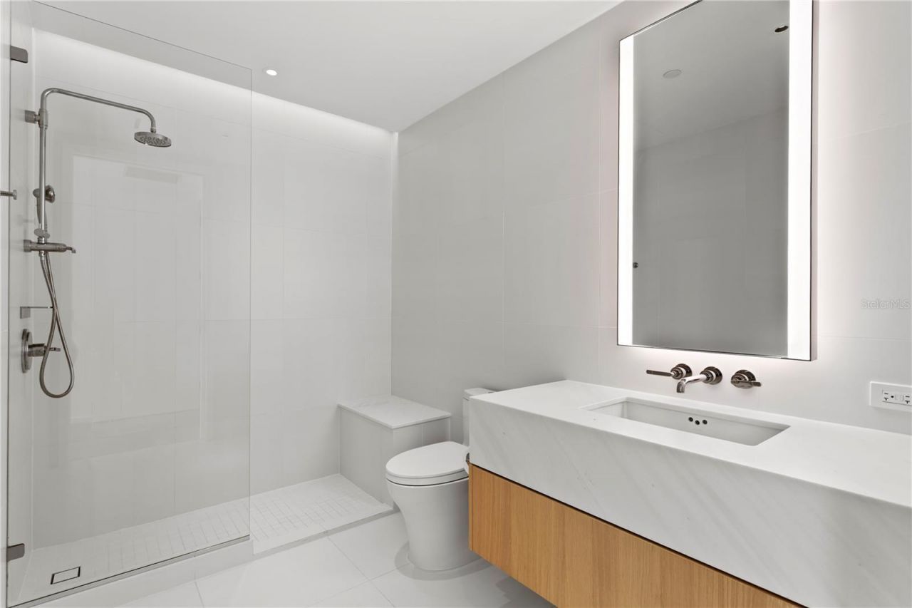 1000 Water Street, Unit 1201, Tampa, FL 33602 Photo