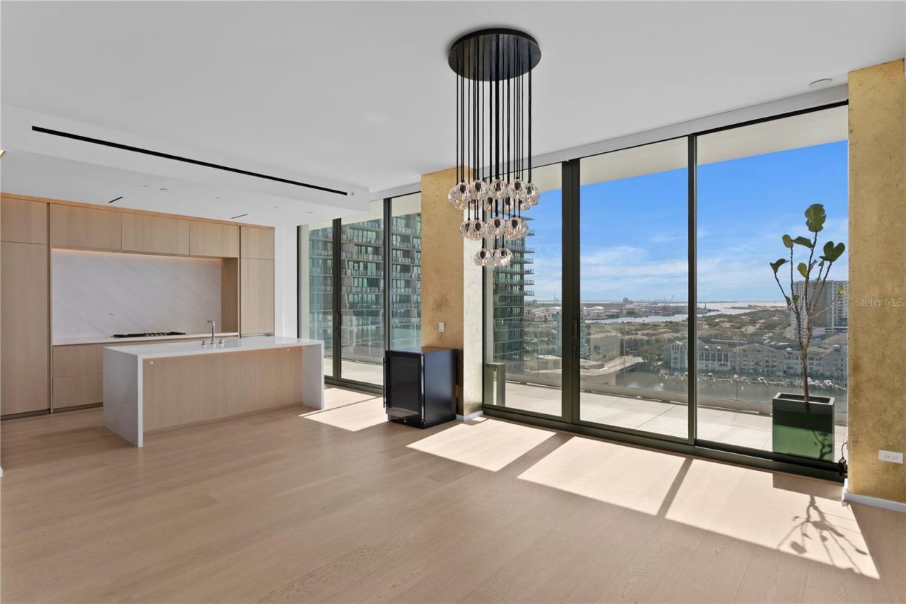 1000 Water Street, Unit 1201, Tampa, FL 33602 Photo