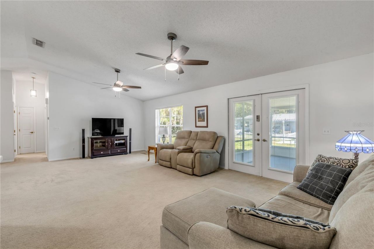 451 Palm Drive, New Smyrna Beach, FL 32168 Photo