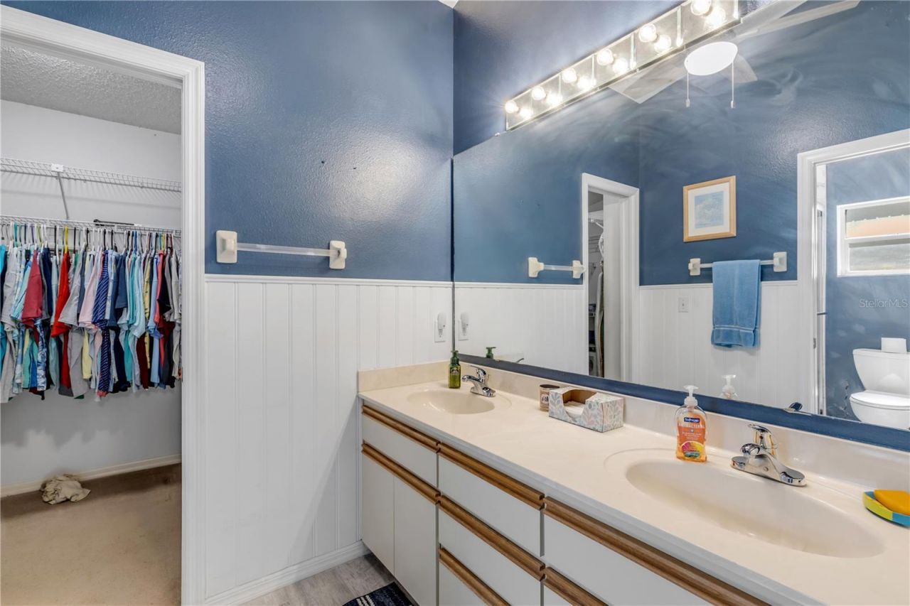 451 Palm Drive, New Smyrna Beach, FL 32168 Photo
