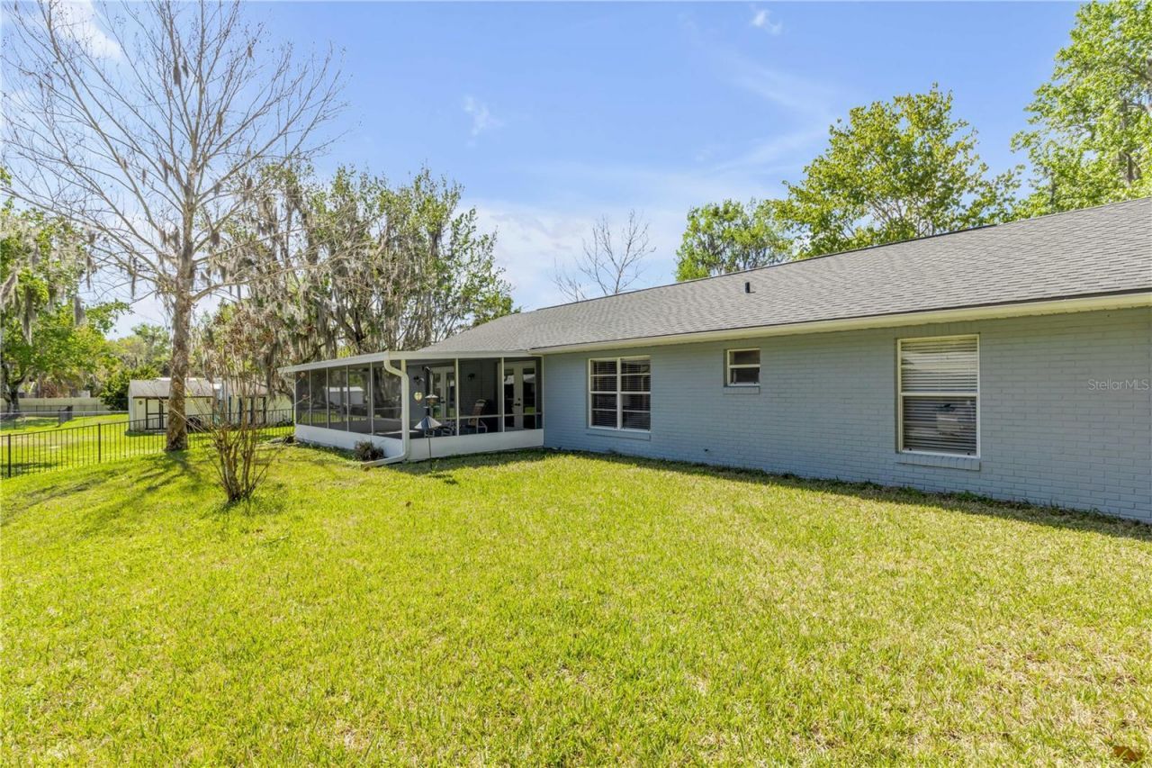 451 Palm Drive, New Smyrna Beach, FL 32168 Photo