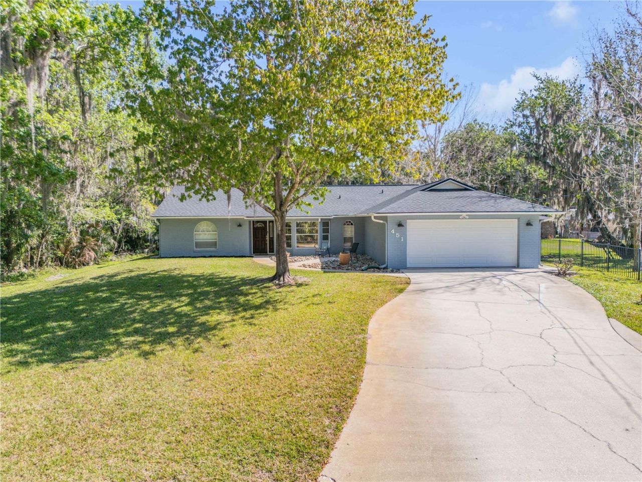 451 Palm Drive, New Smyrna Beach, FL 32168 Photo