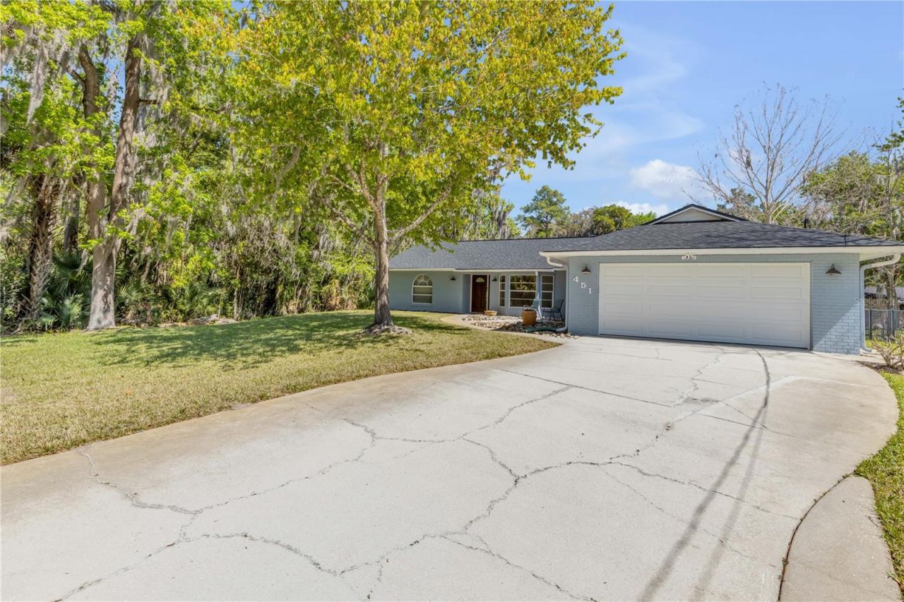 451 Palm Drive, New Smyrna Beach, FL 32168 Photo