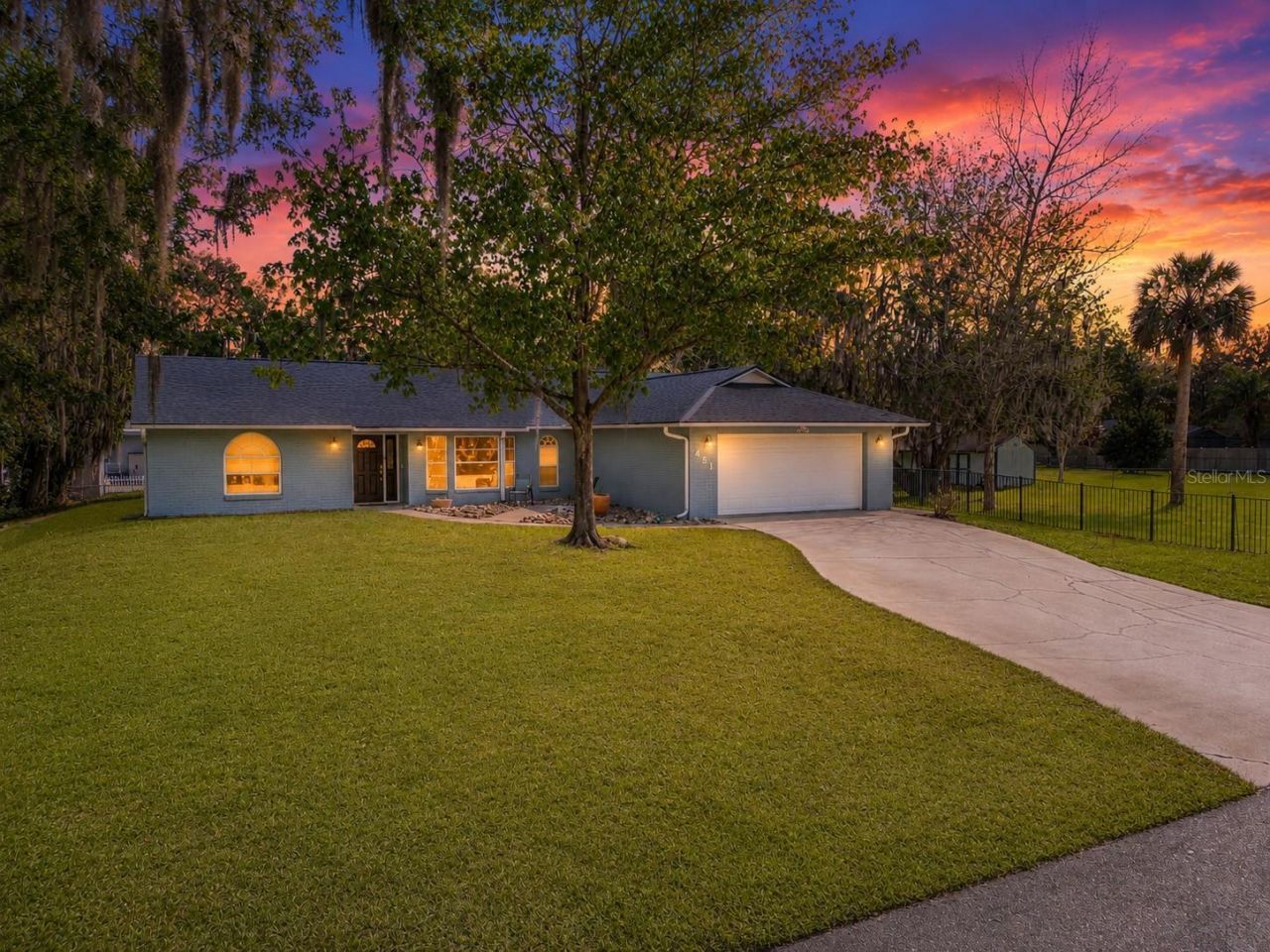 451 Palm Drive, New Smyrna Beach, FL 32168 Photo