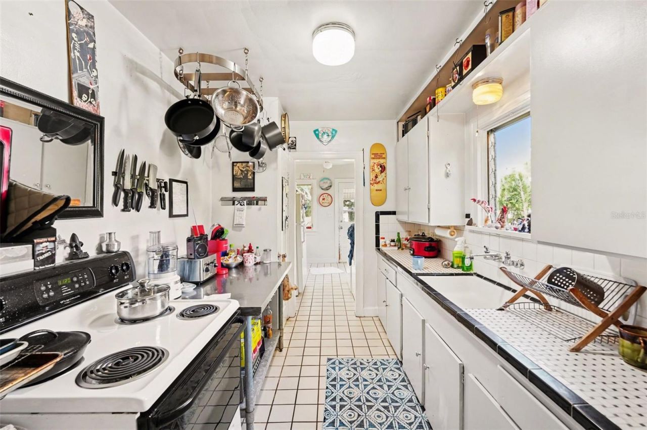 1228 15th Street N, Saint Petersburg, FL 33705 Photo