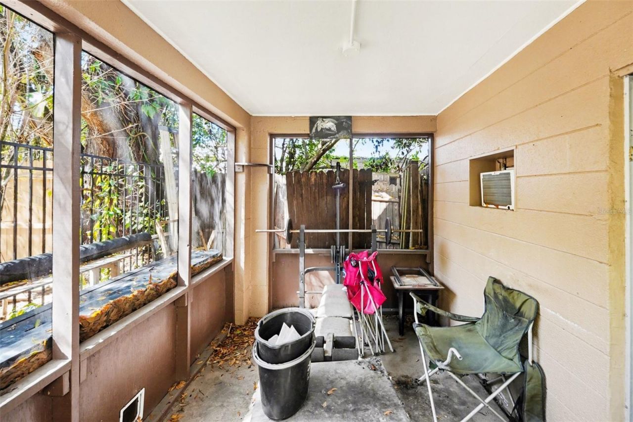 1228 15th Street N, Saint Petersburg, FL 33705 Photo