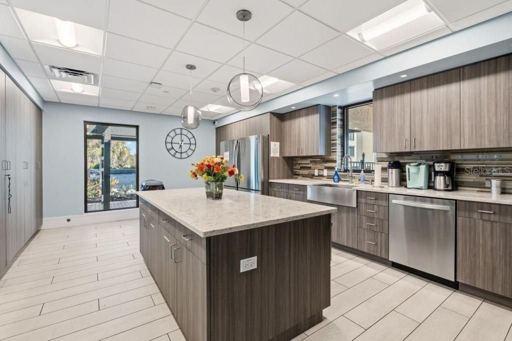 2055 Gulf Of Mexico Drive, Unit G2-213, Longboat Key, FL 34228 Photo