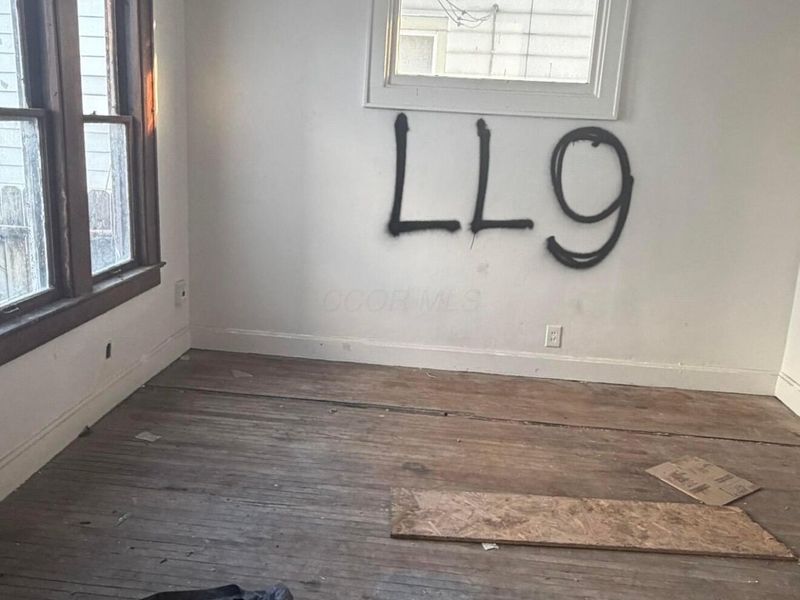 616 Larcomb Avenue , Columbus, OH 43223 Photo 4