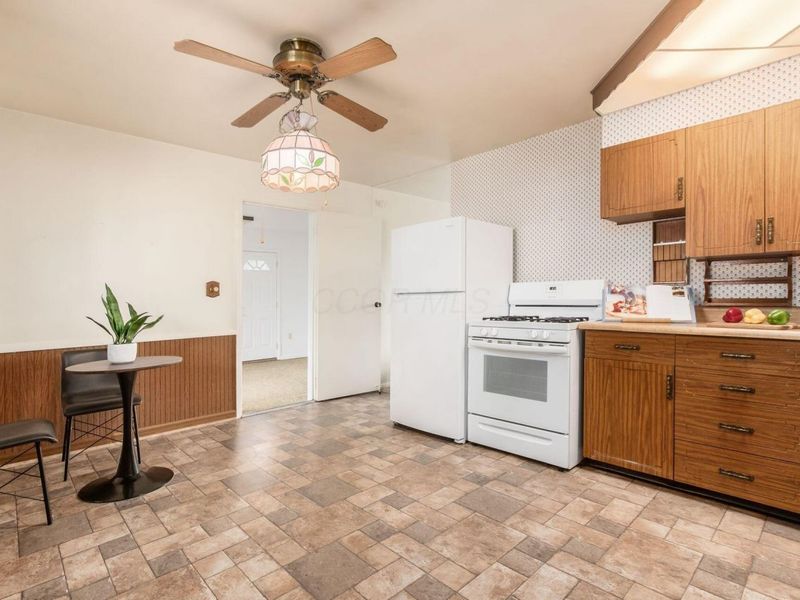 1011 Landou Way, Columbus, OH 43207 Photo 12