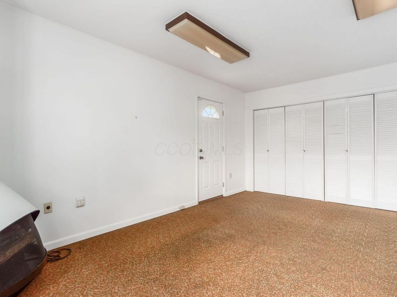 1011 Landou Way, Columbus, OH 43207 Photo 17