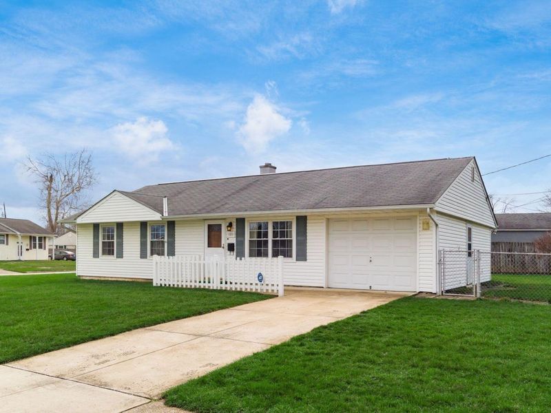 1011 Landou Way, Columbus, OH 43207 Photo 3