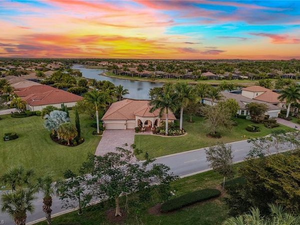 9505 Campanile CIR, NAPLES, FL 34114