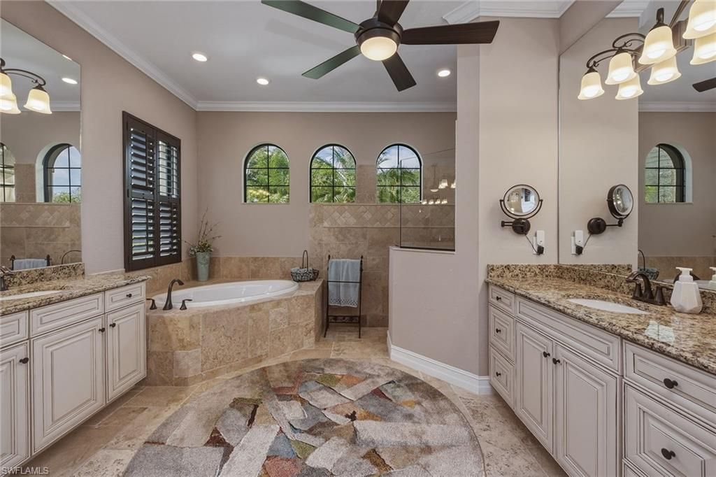 9505 Campanile Cir, Naples, FL 34114 Photo