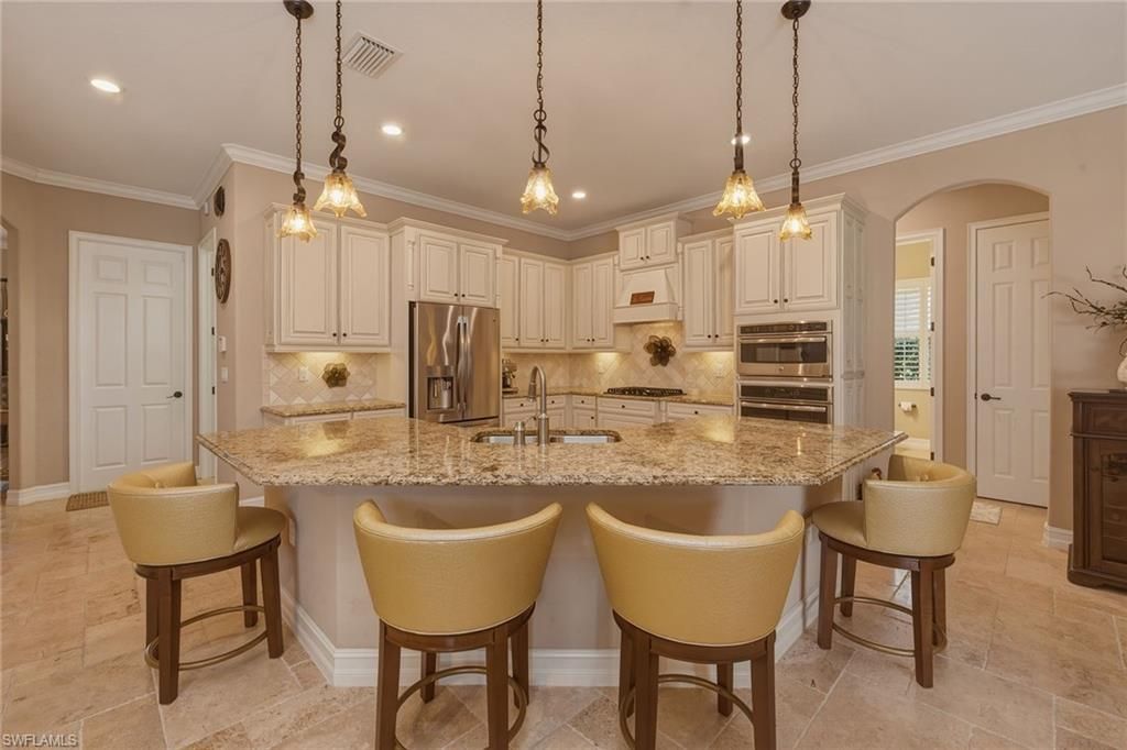 9505 Campanile Cir, Naples, FL 34114 Photo