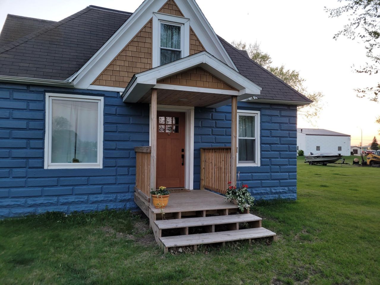 97 Elm Avenue S, Ottertail, MN 56571 Main Photo