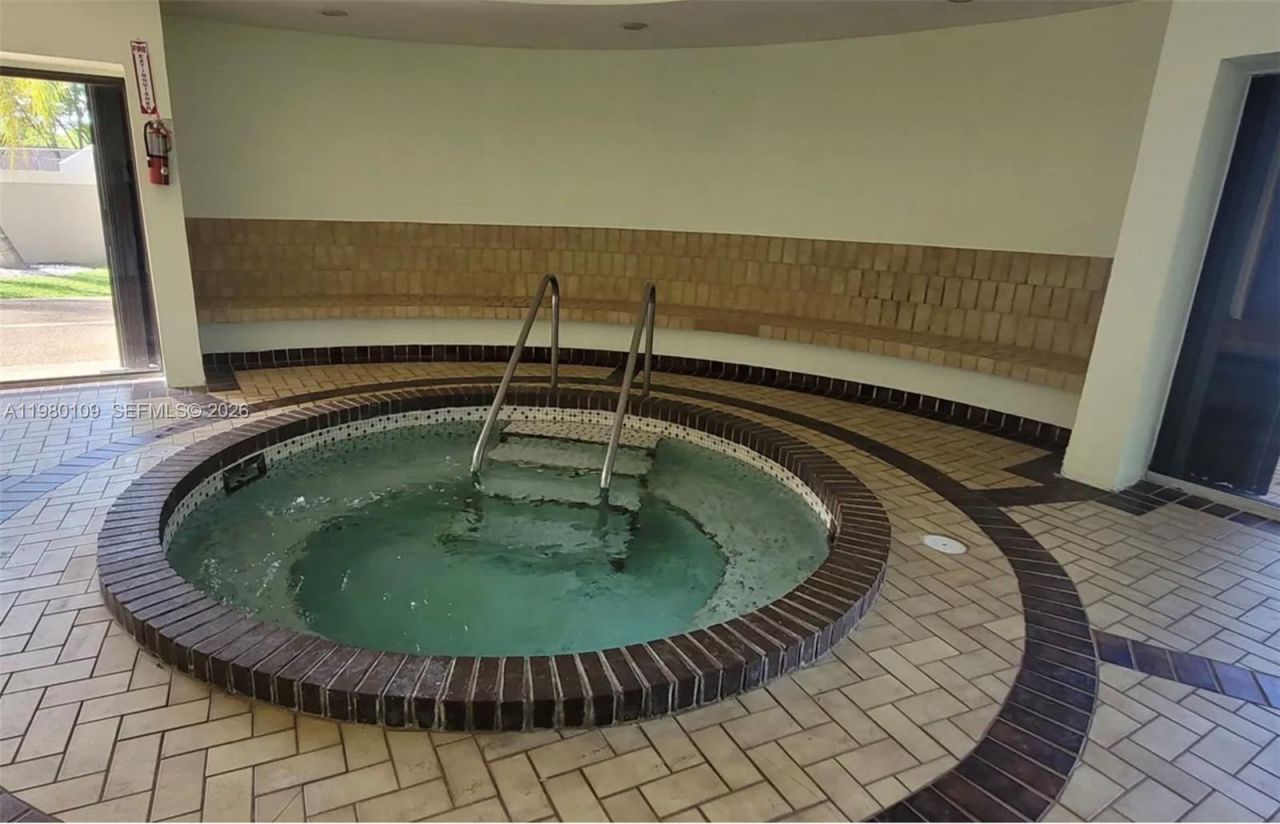 15202 SW 46th Ln, Unit C-75, Miami, FL 33185 Photo