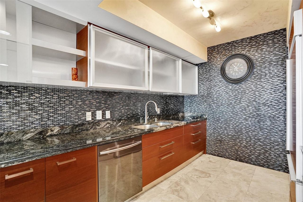 1850 S Ocean Dr, Unit 2003, Hallandale Beach, FL 33009 Photo