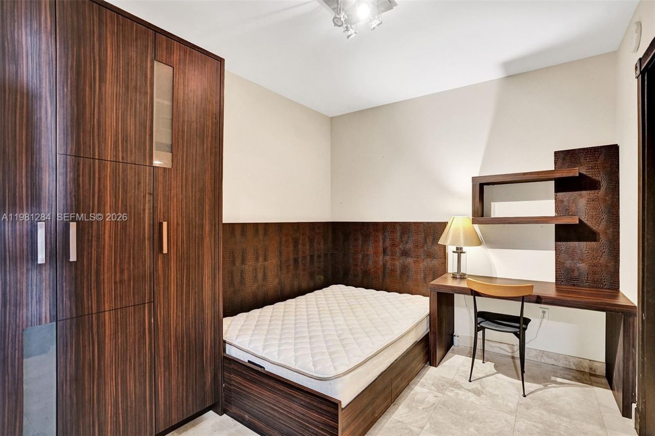 1850 S Ocean Dr, Unit 2003, Hallandale Beach, FL 33009 Photo