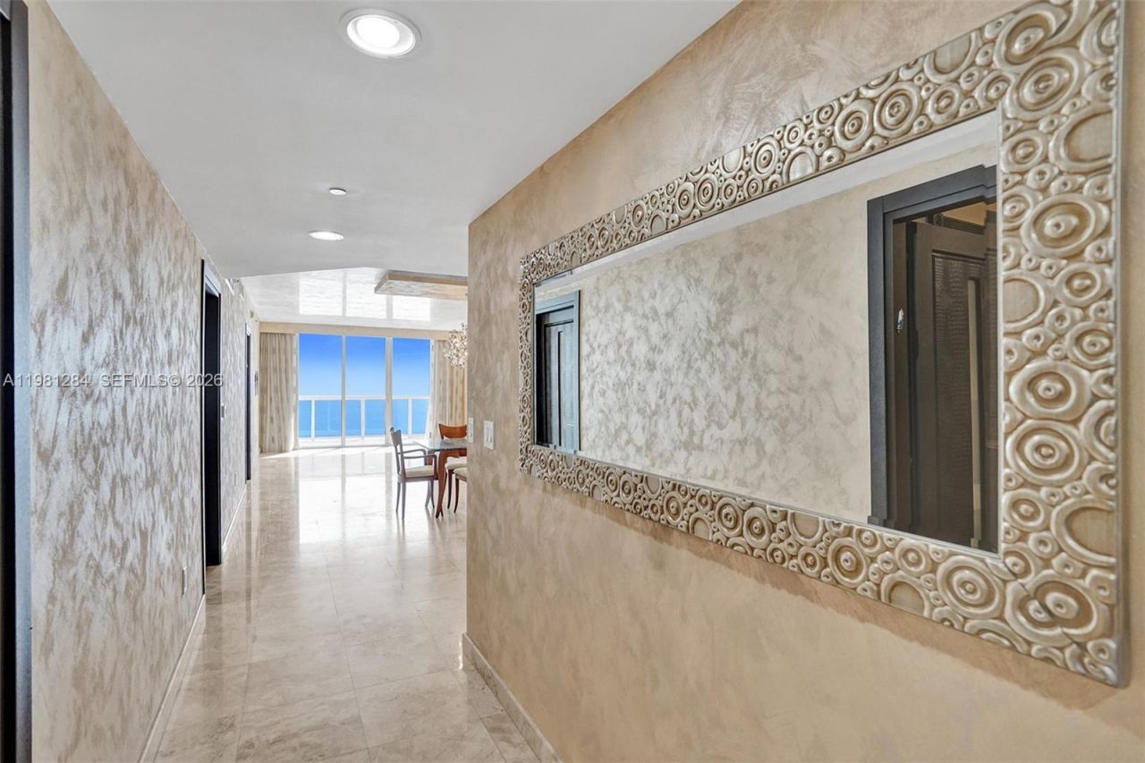 1850 S Ocean Dr, Unit 2003, Hallandale Beach, FL 33009 Photo