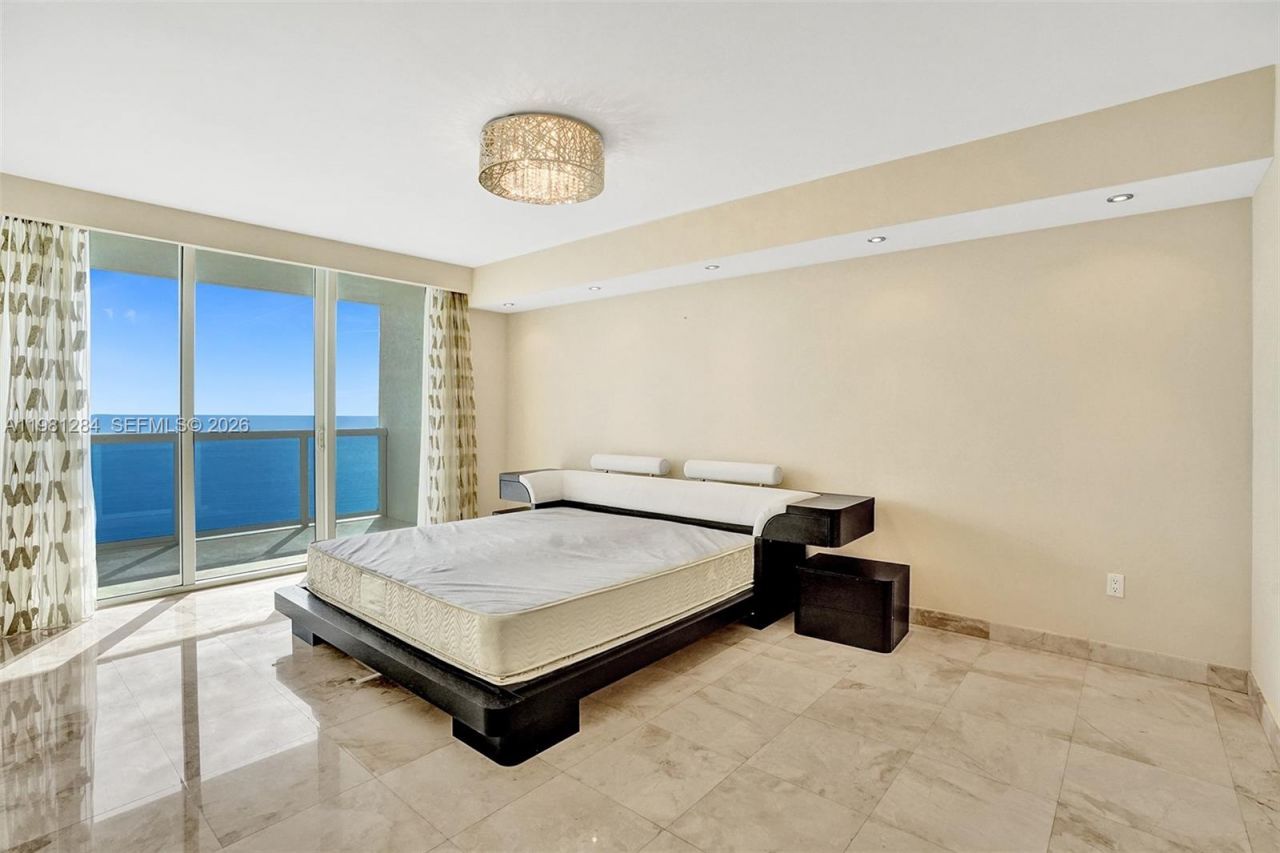 1850 S Ocean Dr, Unit 2003, Hallandale Beach, FL 33009 Photo