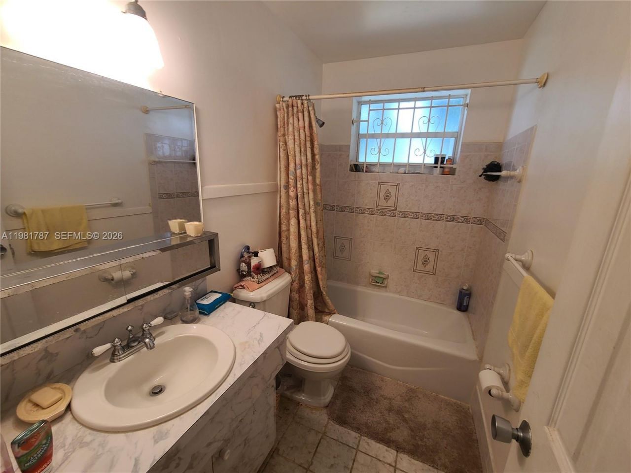 2271 NW 188th Ter, Miami Gardens, FL 33056 Photo