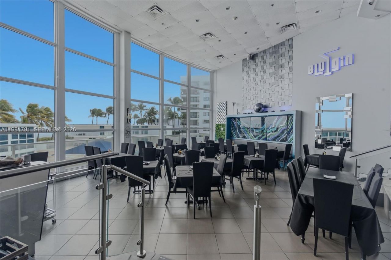 5445 Collins Ave , Miami Beach, FL 33140 Photo