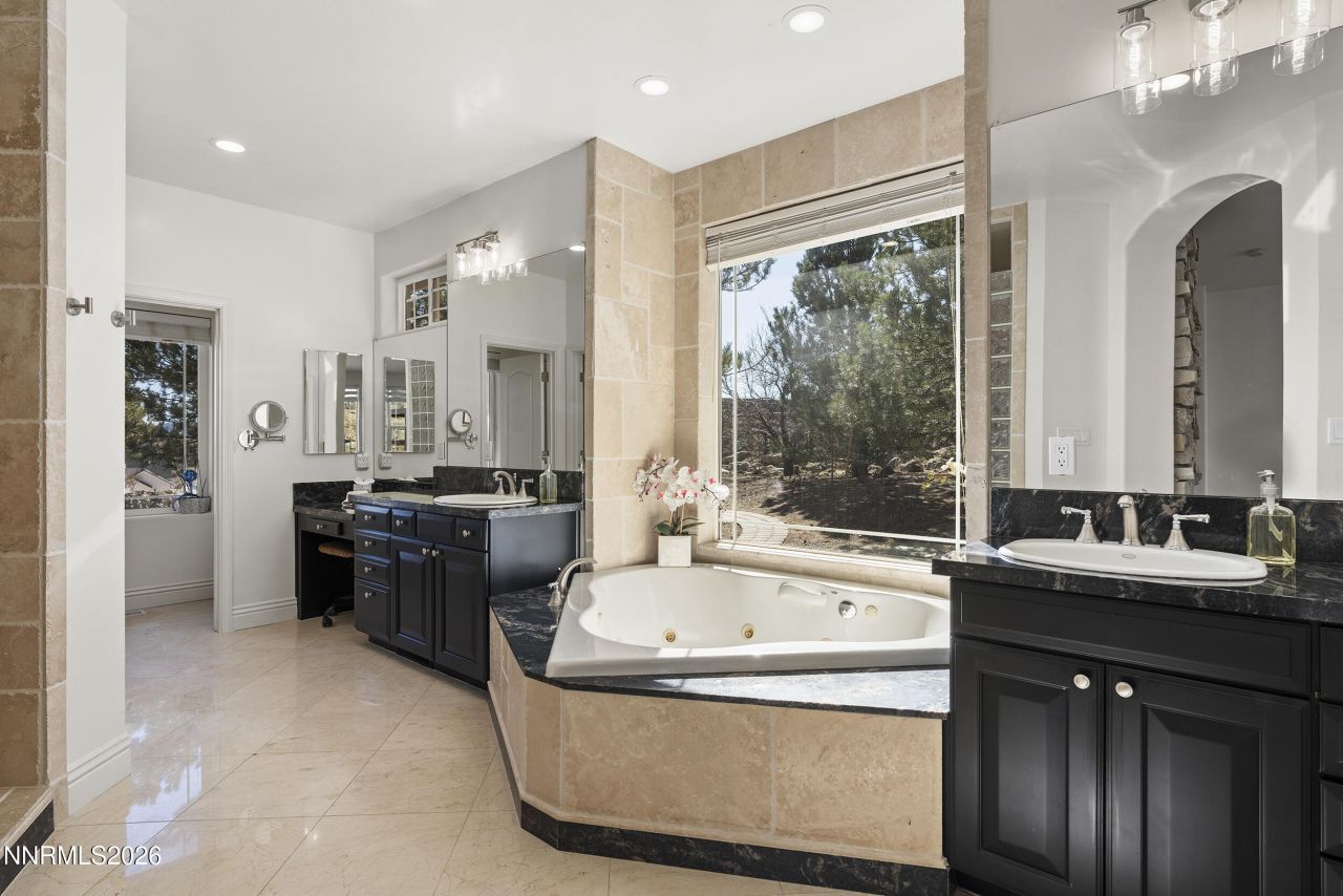 13330 W Saddlebow Drive, Reno, NV 89511 Photo